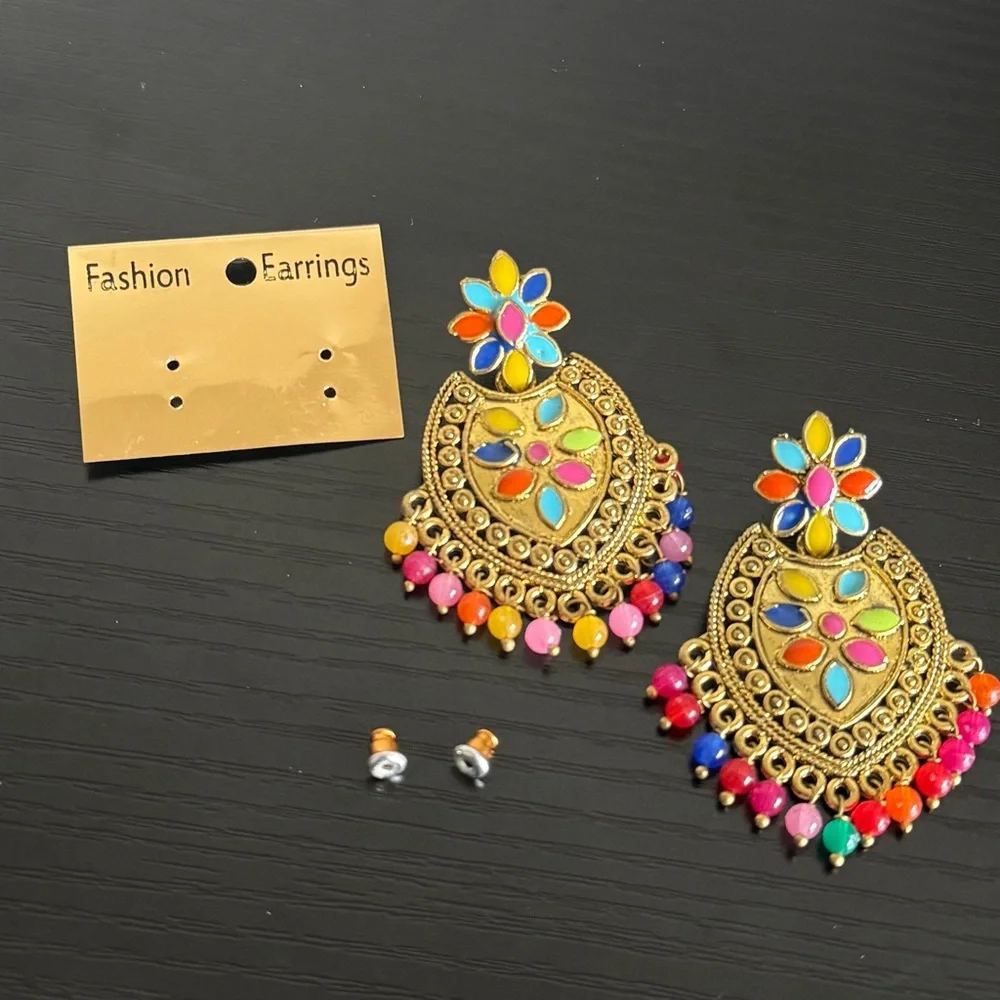 Ethnic Indian Wear Multicolor Gold Earrings - Picture 3 of 8